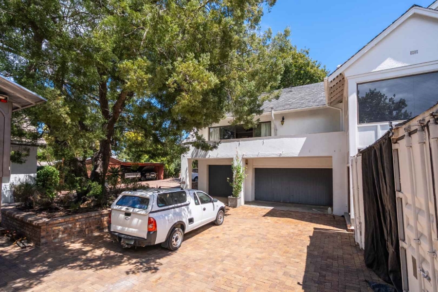 5 Bedroom Property for Sale in Sonstraal Heights Western Cape